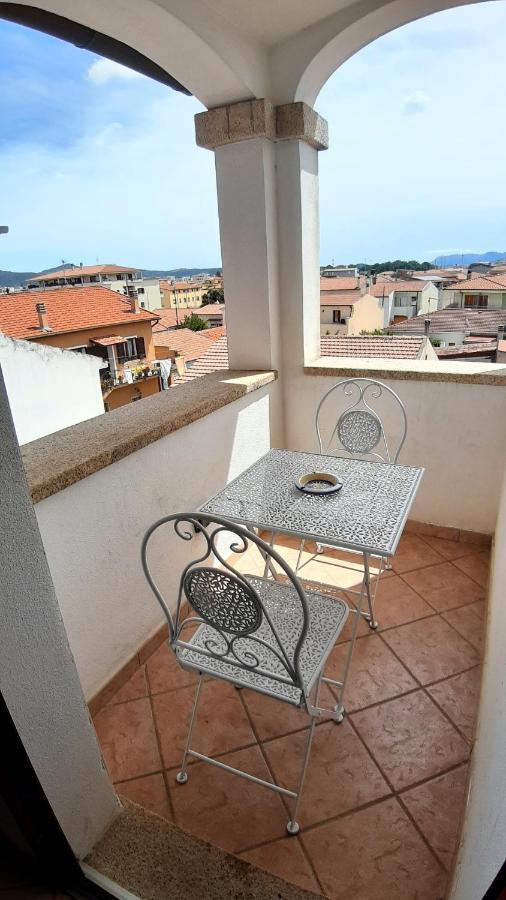 Lo Sguardo Sulla Citta' ,Panoramic View Apartment Olbia Exterior photo
